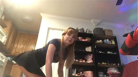 Staryuuki Shows Her Legs In A Miniskirt Live Xxx Videos Porno Móviles
