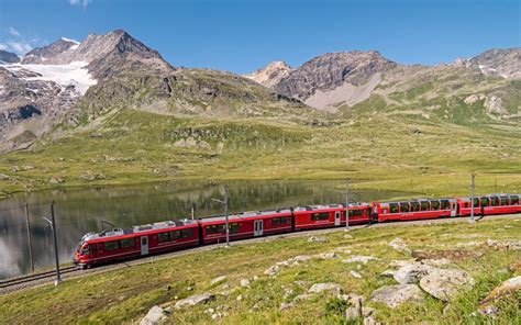 schweizer panorama zuege besondere und exclusive reisen das ganze jahr