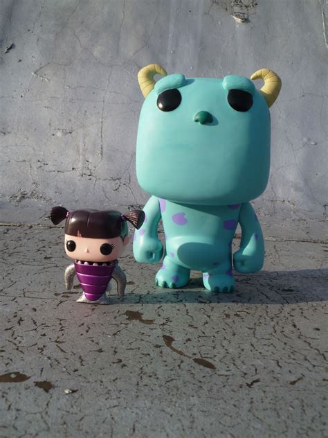 funko sdcc disney exclusives sulley boo combo pack  gitd mike  signed  ben butcher