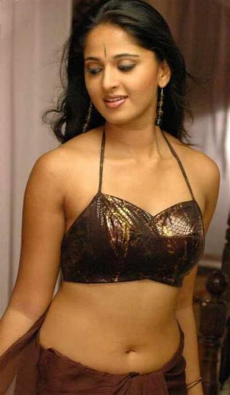 anushka shetty navel spicy show hot actress photos stills