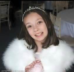 amber peat was found hanged three days after her disappearance daily mail online