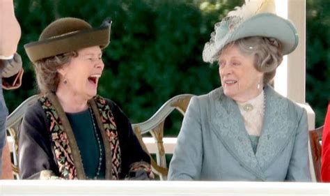 What A Hoot Dame Maggie Smith Tickles Downton Abbey’s New Girl