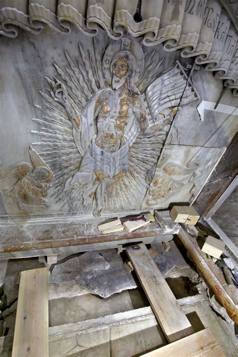 study suggests  jesuss tomb   years older