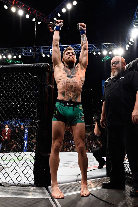 monster energy s conor mcgregor knocks out jose aldo in 13 seconds for
