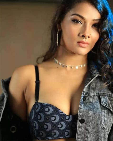 Bhojpuri Actress Namrata Malla Flaunts Her Bold Look See Her Pics Here