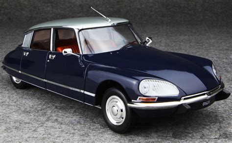 citroen ds ds  pallas blue diecast car model livecarmodelcom