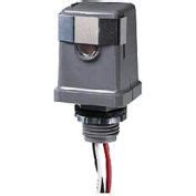 intermatic kc  watt  fixed postion mounting photo control   hz