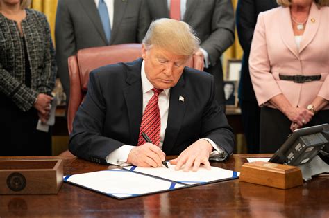 Lakeland Organization Joins President Trump In The Oval Office The