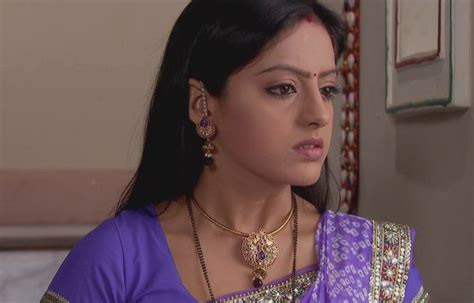 watch diya aur baati hum tv serial episode 2 santosh reveals her true