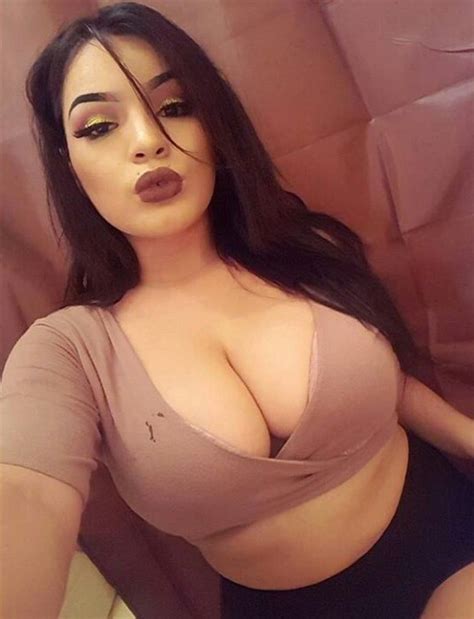 pin on beautiful latina women