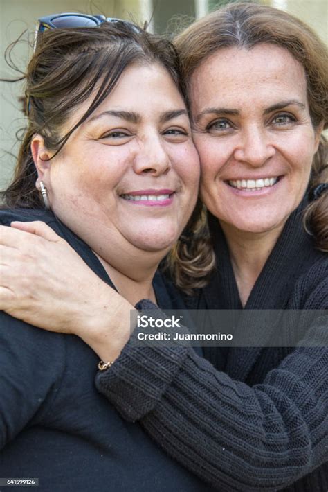 Mature Lesbian Pics Telegraph