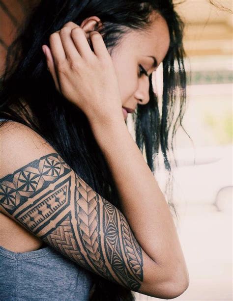 samoan tattoos  meanings samoantattoos polynesian tattoos women