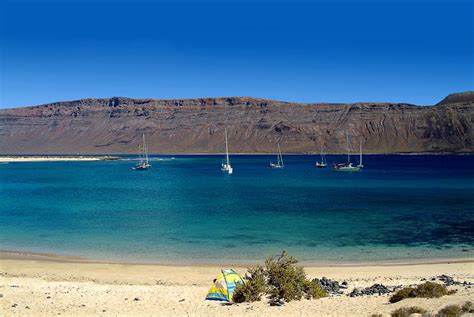 beaches  lanzarote