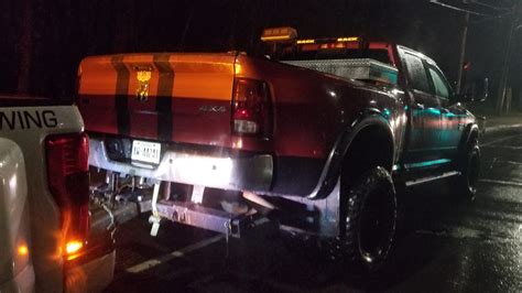 truck towing  action towing recovery
