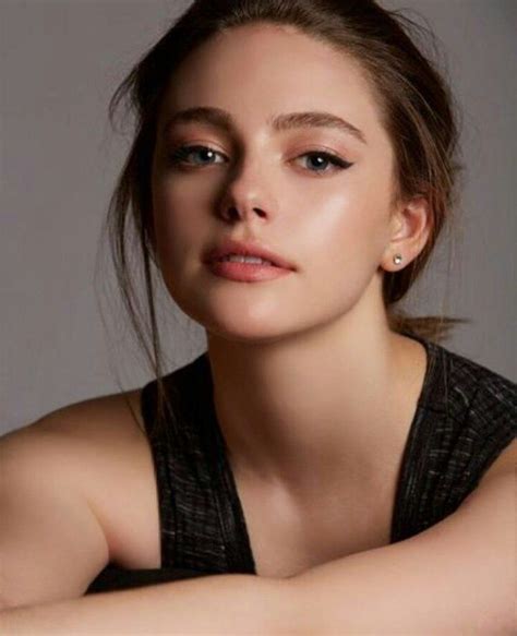 Danielle Rose Russell Makeup For Brunettes In 2019