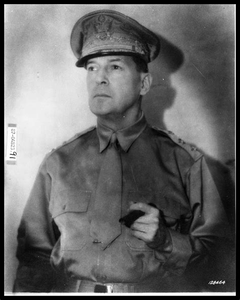 portrait  general douglas macarthur  portal  texas history