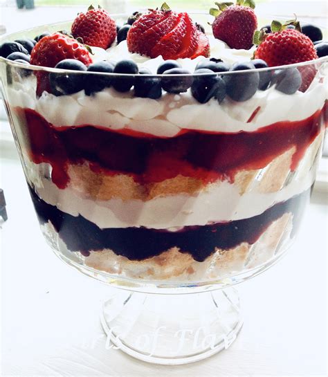 summer berry trifle thebestdessertrecipescom