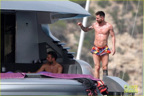 Lionel Messi Spotted Enjoying A Yacht Day With Wife Antonela Roccuzzo