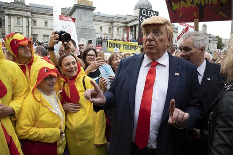 In Pictures Demonstrators Protest Trumps Uk Visit Cnn