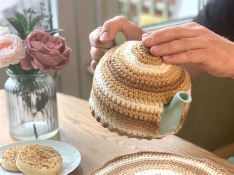 tea cosy crochet pattern  beginners tea pot cozy tea pot etsy