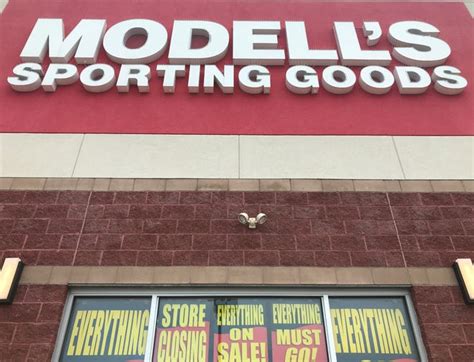 Sporting Goods Retailer Cites Extremely Challenging Environment
