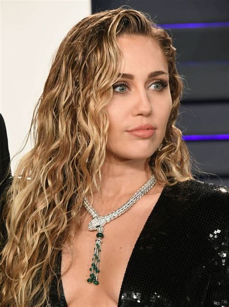 miley cyrus cleavage the fappening 2014 2020 celebrity