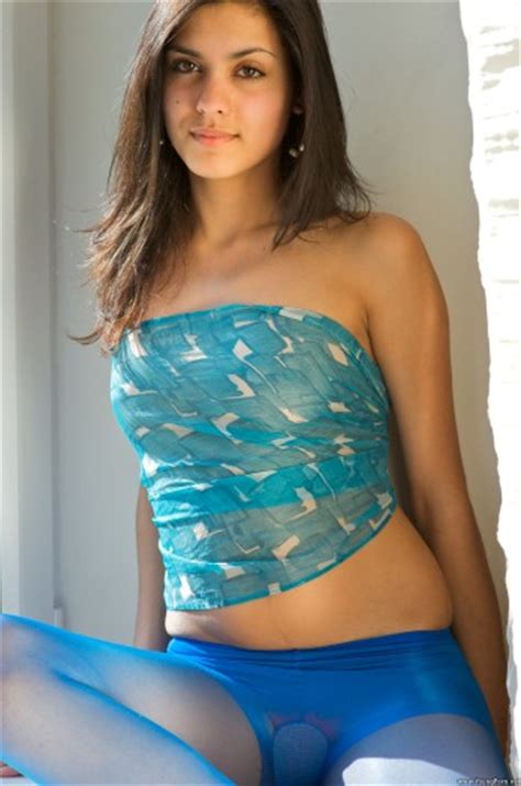 asian sexy models nude actress nude and bikini girls indian nude girl leila hot reen is back