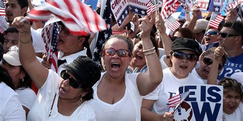 undocumented immigrant population estimated   million huffpost