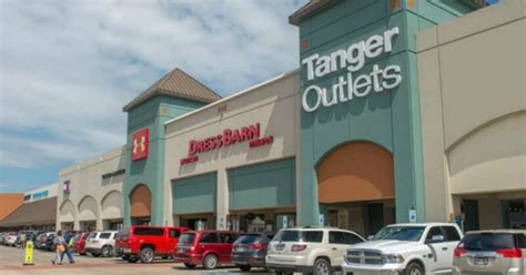 tanger outlet mall   gift card hurry
