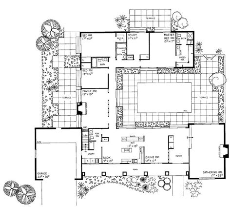 courtyard plan house plans   compound pinterest ranch homes house plans  squares