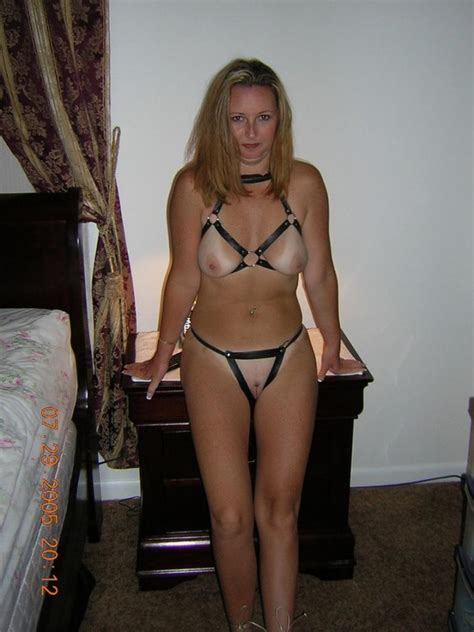 Mature Amateur In Action Page 74