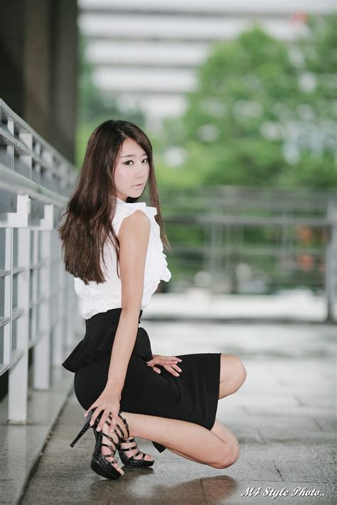 park hyun sun black pencil skirt blobbie s blog
