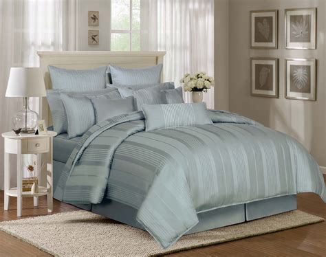 Light Blue Comforter Sets