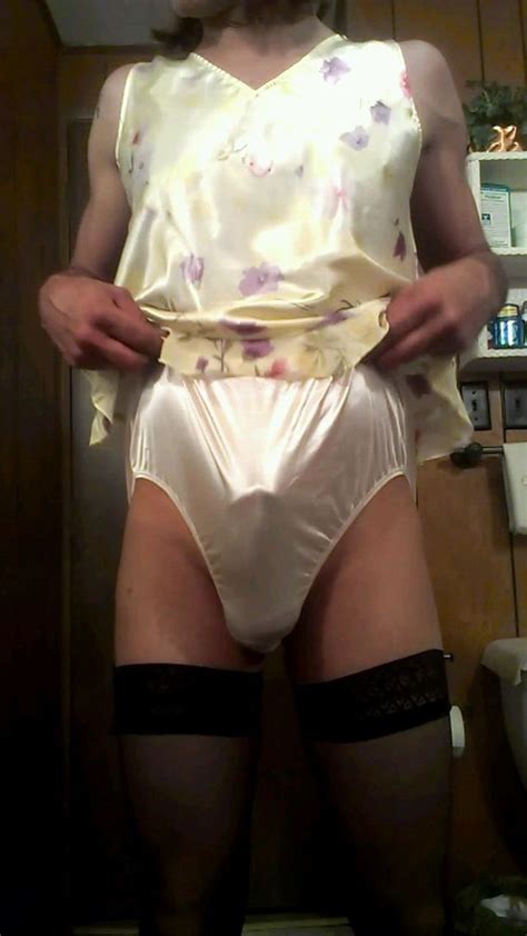 pin on i m susie in my panties sissylady queen