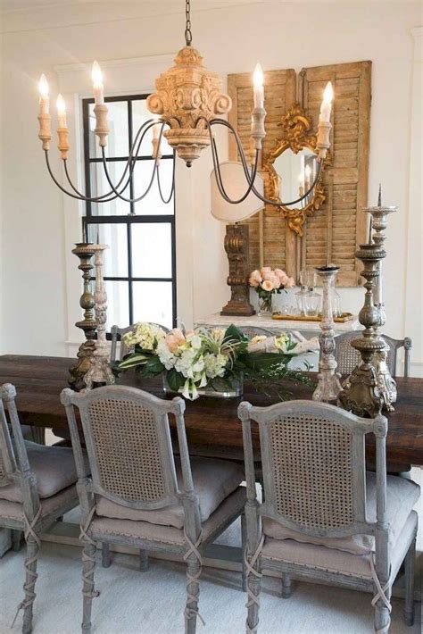 Beautiful French Country Dining Room Ideas 37
