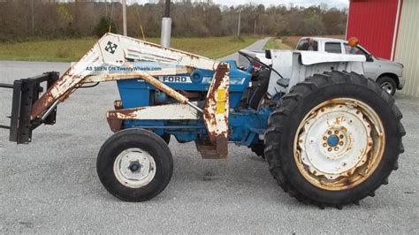 ford  tractor wloader