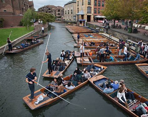 travel pocket guide a beginner s guide to punting a quintessentially