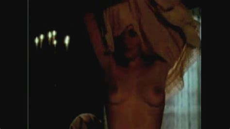naked edwige fenech in sex with a smile