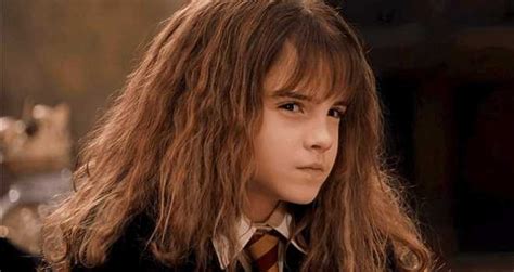 Here S Why Hermione Only Has Fake Teeth In One Harry