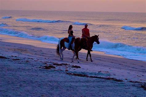 Top 10 Most Romantic Getaways In Florida