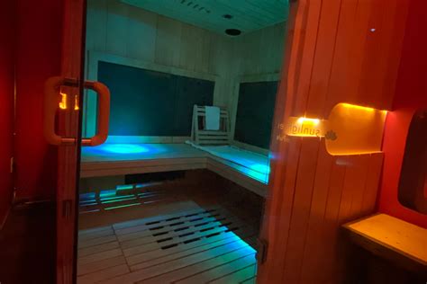 min session   small full spectrum infrared sauna hos area
