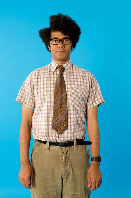 moss from the it crowd oh my goodness the side parted afro entertainment richard ayoade