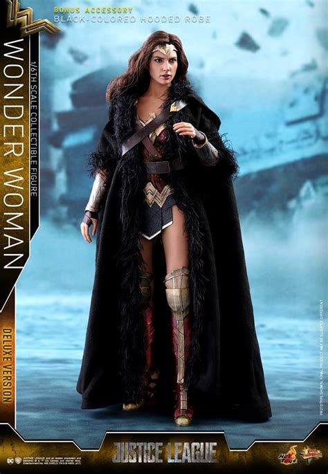 Hot Toys Justice League Wonder Woman Figure Lyles Movie Files