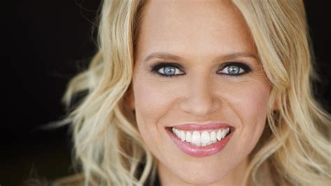 beccy cole keeps it honest for her west australian tour