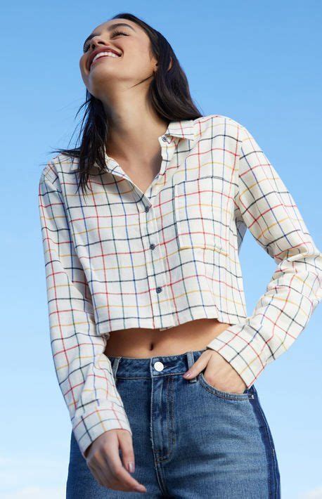 cropped flannel shirt cropped shirt outfit crop shirt flannel shirt