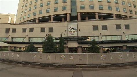 charges seattle doctor sexted during surgery had sex with