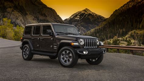 foto jeep  wrangler unlimited rubicon berg bruine auto