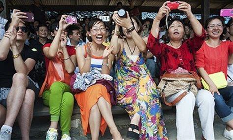 中国人観光客の心ない行為にチェンマイ市民から怒りの声─タイメディア｜グローバルニュースアジア Global News Asia