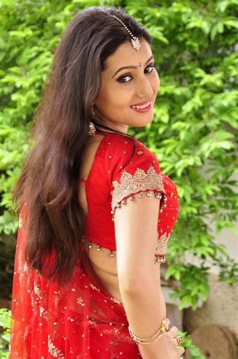 Girls Are My Weakness Anu Smruthi Telugu Actress In Red