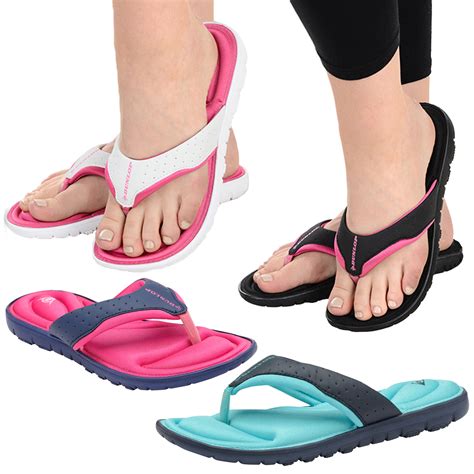 Athletic Works Women S Wide Width Memory Foam Thong Sandal Best Shower